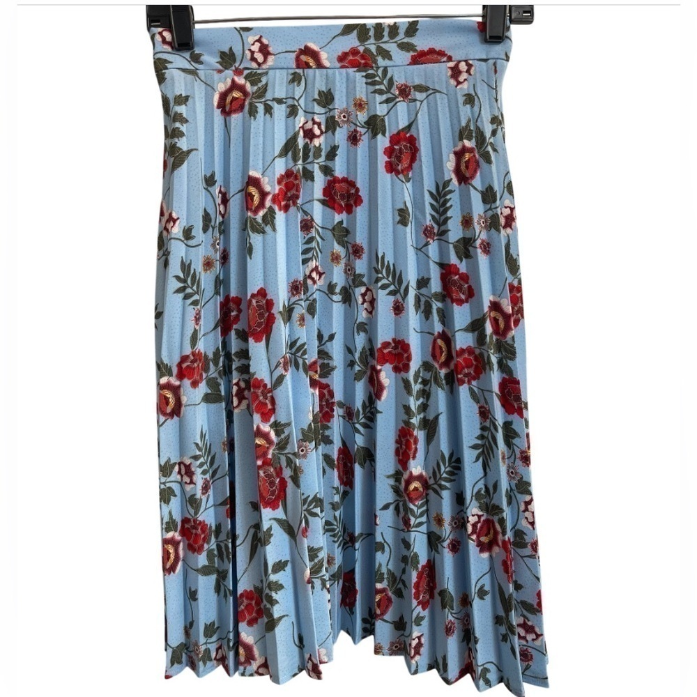 Oodji Pleated Skirt in Blue with Floral pattern in red and green, Size Women 2.